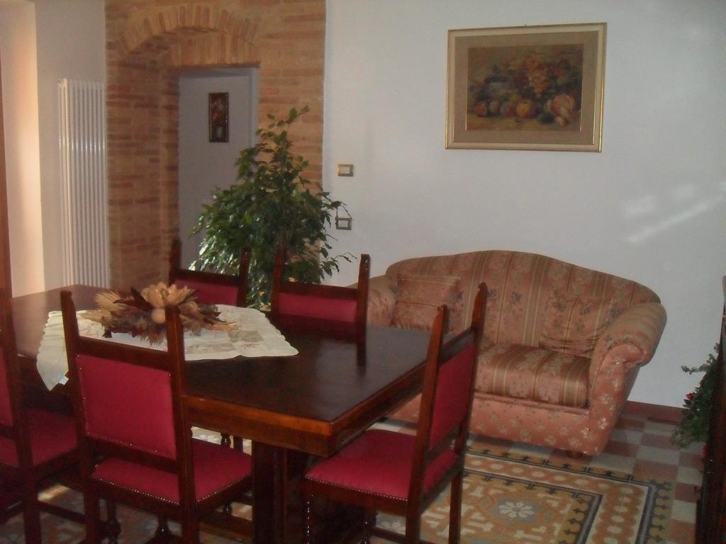 Il Covo Dei Piccioni Bed & Breakfast Castelfidardo Exterior photo